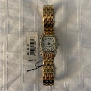 Daisy Fuentes Goldtone Crystal Watch NWT
